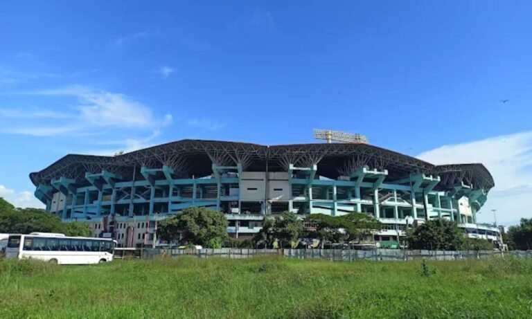 Messi No-Show Plunges Kochi Stadium Renovation into Uncertainty, ISL Season Under Cloud
