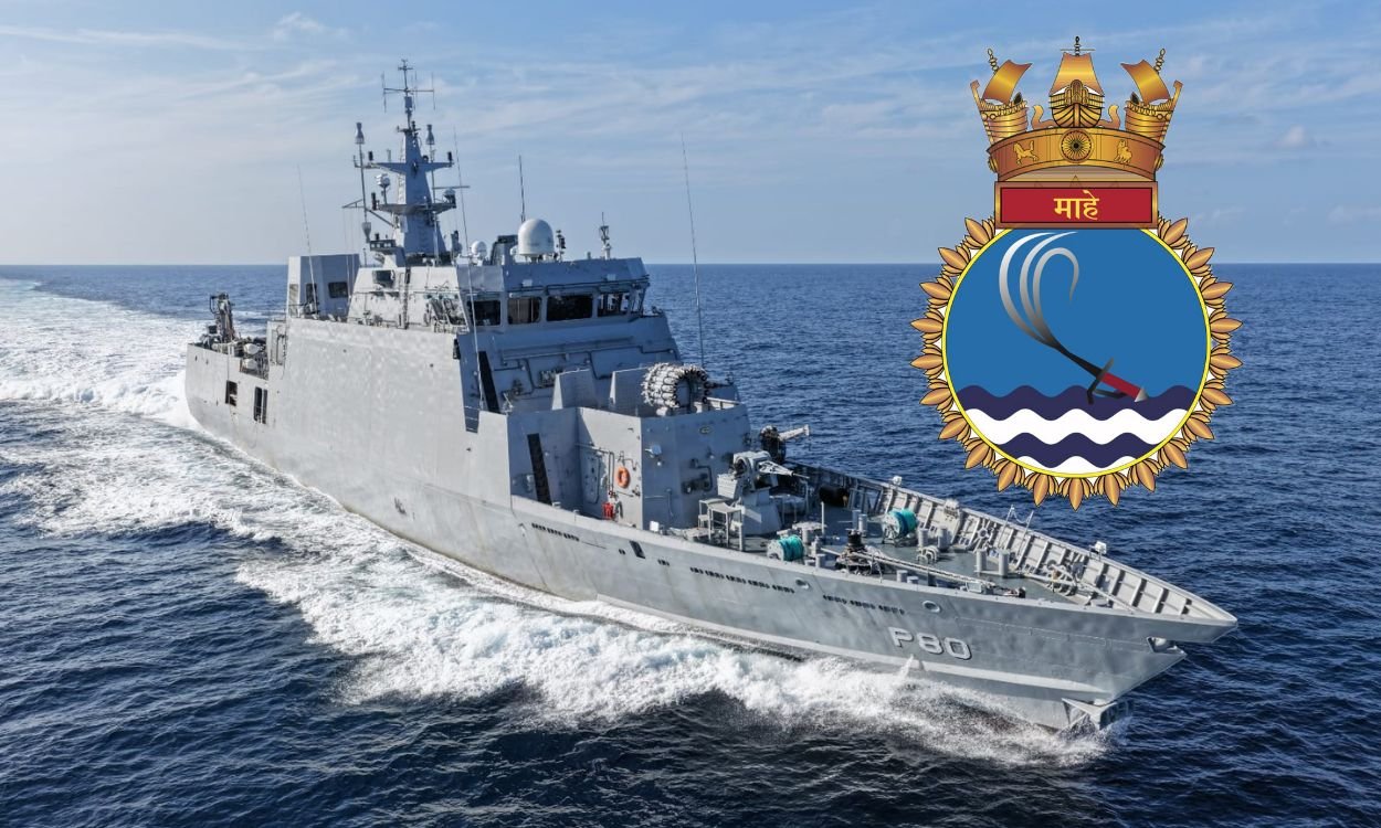 Navy Ship Mahe Urumi Crest