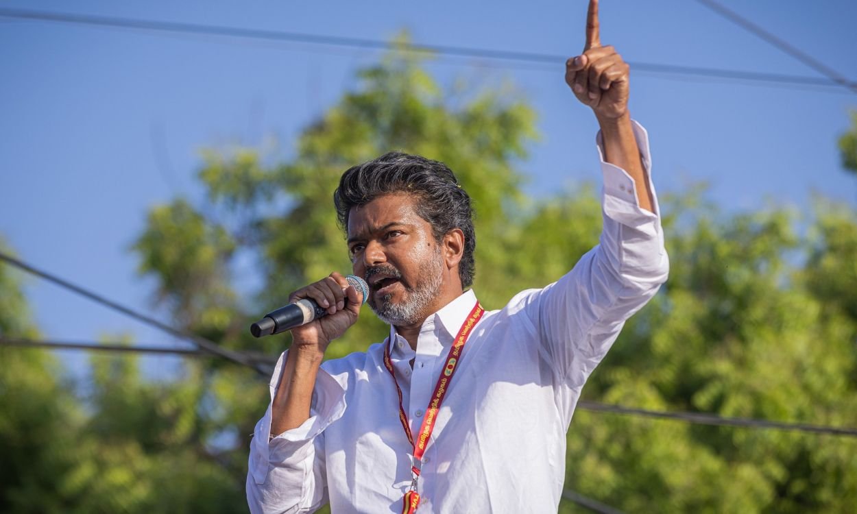 Thalapathy Vijay to Take Oath as Tamil Nadu CM on May 7? TVK Emerges as Single Largest Party in 2026 Elections