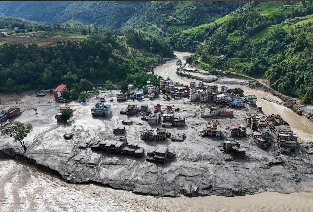 Sky-High Tsunami of Mud: At Least 389 Killed, Over 900 Missing in Catastrophic Nepal Flash Floods